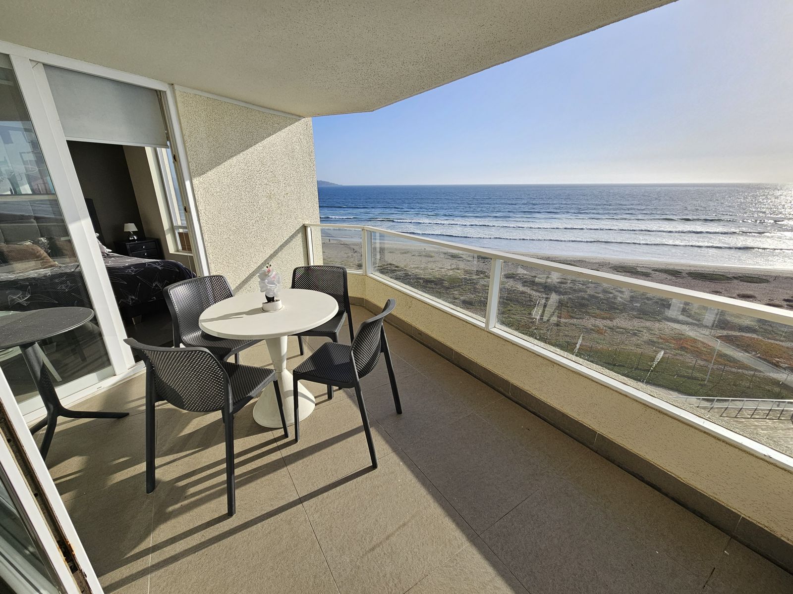 Terraza con vista al mar
